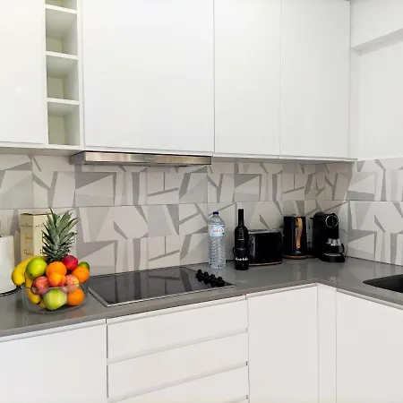 Belle Apartement Near By Marina By Becherish Apartment